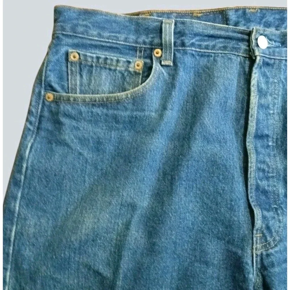 Levis 501 Original Fit Button Fly Denim Jeans Medium Wash Size 40x32